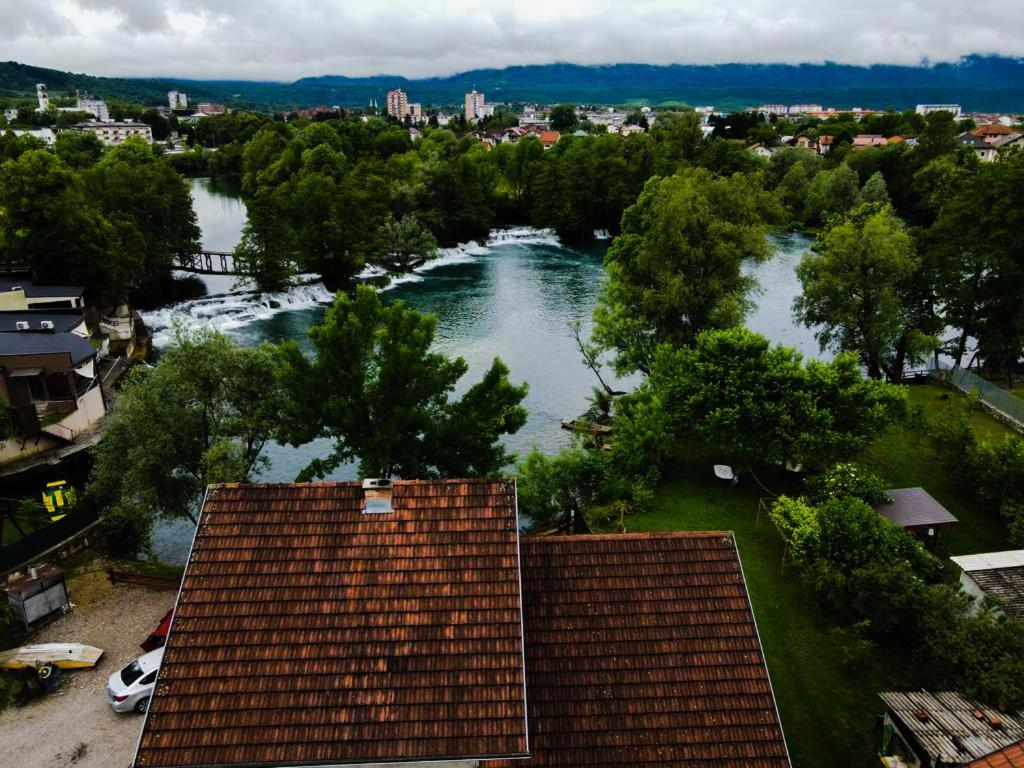 Holiday Home Waterfall View Bihac Luaran gambar