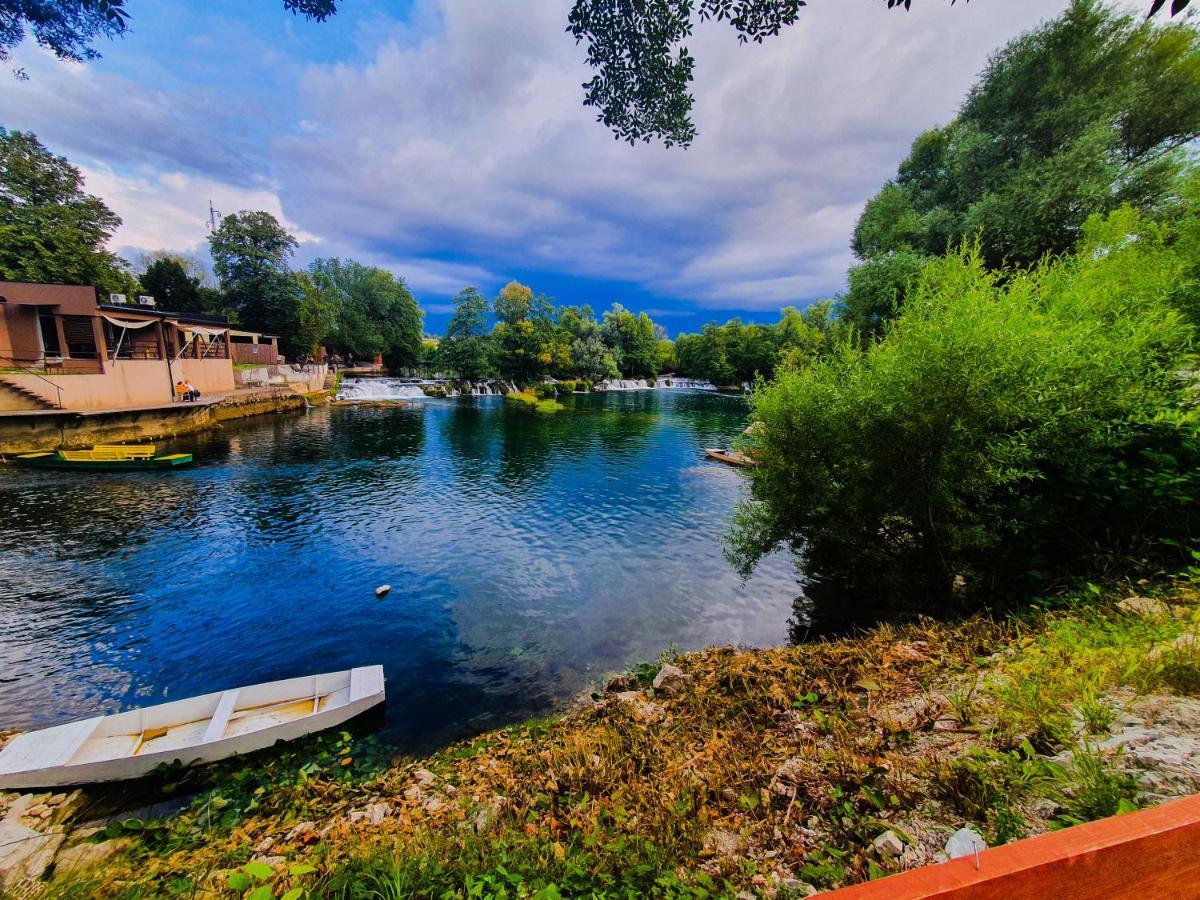 Holiday Home Waterfall View Bihac Luaran gambar